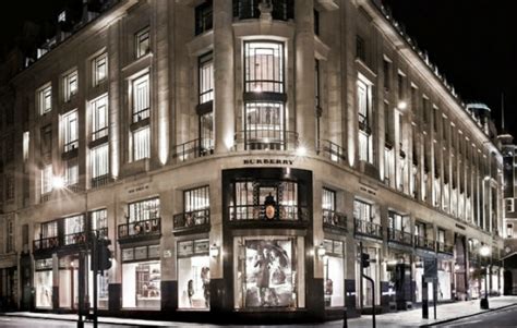 acheter burberry a londres|burberry oxford street.